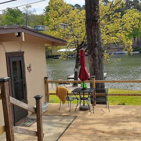 #02 - Unique Lakeside Studio Cottage- Pet Friendly 핫스프링스 외부 사진