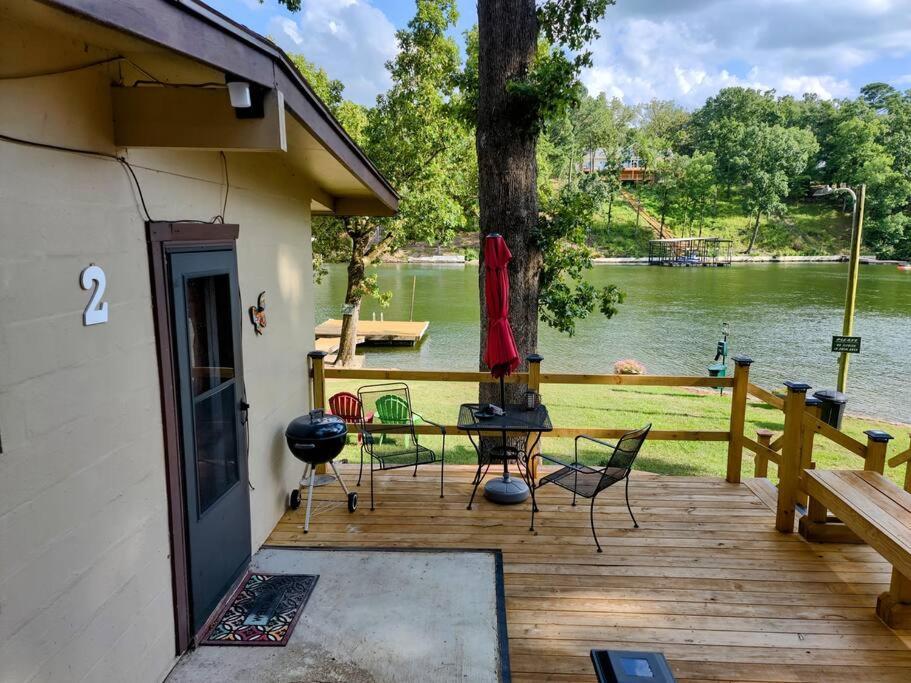 #02 - Unique Lakeside Studio Cottage- Pet Friendly 핫스프링스 외부 사진